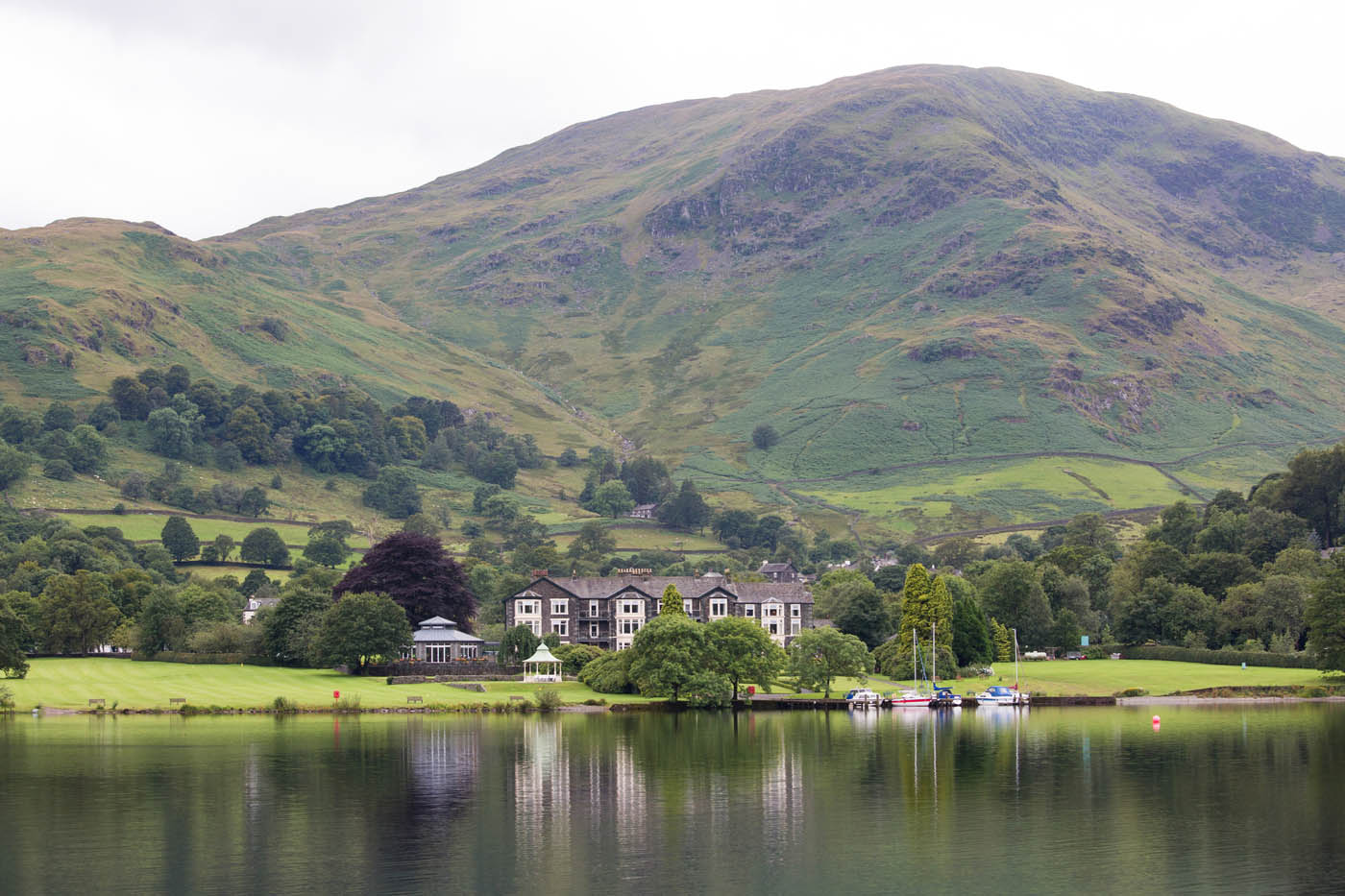 Top Wedding Venues in the Lake District for Amazing Dance Floors
